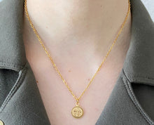 Charger l'image dans la galerie, Collier upcyclé simile sunshine Louis Vuitton