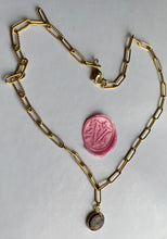 Charger l'image dans la galerie, Collier upcyclé brown flower Louis Vuitton