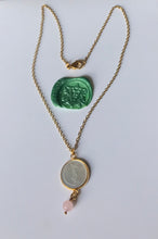 Charger l'image dans la galerie, Collier upcyclé baby quartz rose YSL