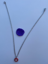 Charger l'image dans la galerie, Collier upcyclé étoile Dior