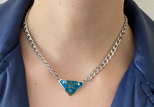 Charger l'image dans la galerie, Choker upcyclé rock turquoise Prada