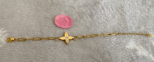 Load image into Gallery viewer, Bracelet upcyclé fleur Louis Vuitton