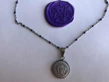 Load image into Gallery viewer, Collier upcyclé medusa violet Versace