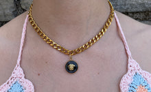 Charger l'image dans la galerie, Choker upcyclé mistery medusa Versace