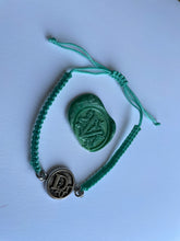 Load image into Gallery viewer, Bracelet upcyclé logo turquoise Dior