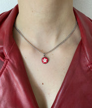 Charger l'image dans la galerie, Collier upcyclé étoile Dior