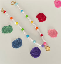 Carica l'immagine nel visualizzatore di Gallery, Choker upcyclé rainbow sunshine Louis Vuitton
