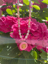 Carica l'immagine nel visualizzatore di Gallery, Choker upcyclé pink breakfast at Tiffany Céline