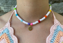 Carica l'immagine nel visualizzatore di Gallery, Choker upcyclé rainbow sunshine Louis Vuitton