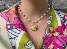 Carica l'immagine nel visualizzatore di Gallery, Choker upcyclé perles chic Yves Saint Laurent