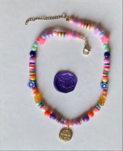 Charger l'image dans la galerie, Choker upcyclé medium sunshine multicolor Louis Vuitton