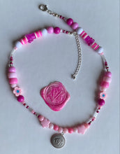 Load image into Gallery viewer, Choker pink medusa Versace