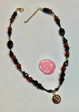 Charger l'image dans la galerie, Collier upcyclé black and brown flower Louis Vuitton
