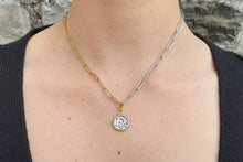 Carica l'immagine nel visualizzatore di Gallery, Collier upcyclé gold and silver Dior