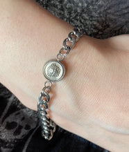 Load image into Gallery viewer, Bracelet upcyclé medusa Versace