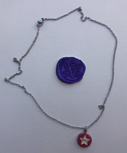 Charger l'image dans la galerie, Collier upcyclé étoile Dior