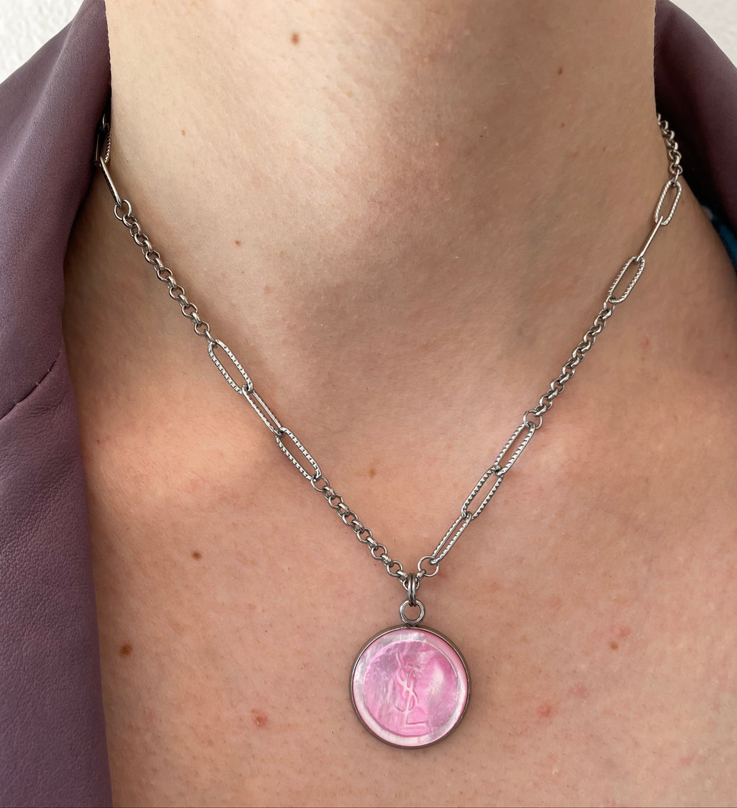 Collier upcyclé pink panther nacre YSL