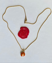 Charger l&#39;image dans la galerie, Collier upcyclé fleur orange Louis Vuitton
